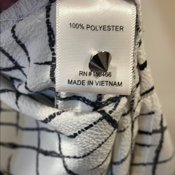 41 Hawthorn Monochrome Checkered Tank Top - Picture 6 of 6